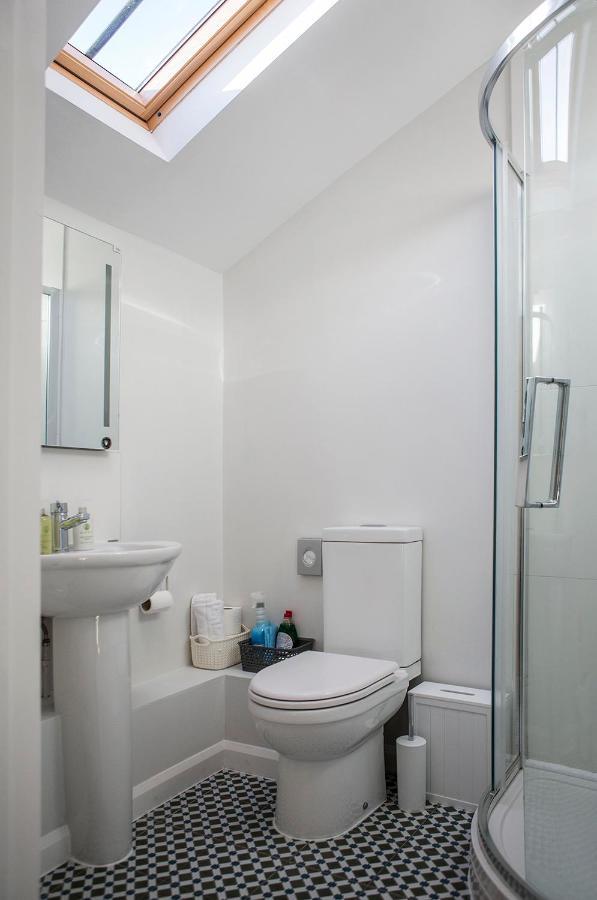 Victoria Inn Brewhouse B&B Roch Εξωτερικό φωτογραφία
